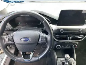 Ford Focus Cool  Connect Bild 5