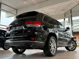 Jeep Grand Cherokee 3.0 CRD Summit/HARMAN KARDON/ Bild 5