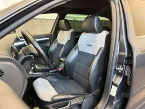 Skoda Octavia Combi RS DSG XENON LEDER 4xSHZ ALLWETTER Bild 3