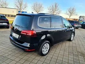 Volkswagen Sharan Comfortline 7 Sitzer AHK ACC DSG Bild 5