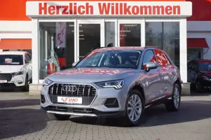 Audi Q3 35 1.5 TFSI advanced S-Tronic LED Kamera AHK Bild 2