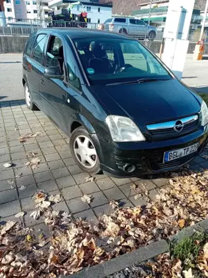 Opel Meriva 1,4 16V Edition ecoFLEX Bild 2