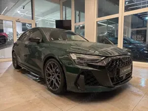 Audi RS3 2.5TFSI*INDIVIDUAL,PANO,LEDER,SPORT-AGA*