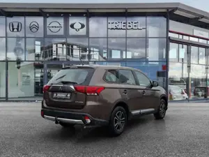 Mitsubishi Outlander 2.0 °AHK°SHZ°AAC°NSW°Tempomat° Bild 5