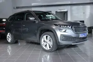 Skoda Kodiaq 2.0TDI DSG Tour 7-SITZE *ACC*AHK*VIRTUAL* Bild 4