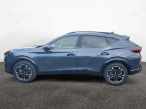 CUPRA Formentor 1.5 eTSI Performance AHK Matrix DCC Bild 3