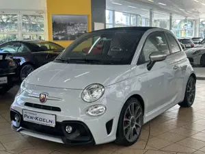Abarth 595 Turismo C *NAVi*Bi-XENON*PDC*LEDER*AKRAPOViC