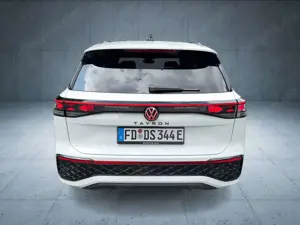 Volkswagen Tayron R-Line 1.5 eHybrid AHK/HAMatrix/hk/20"/H Bild 4