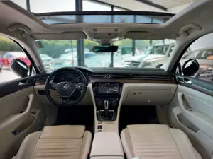 Volkswagen Passat GTE *Pano*Memory*Standheizung*ACC*Kamera Bild 3