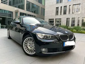 BMW 330 330i Coupe