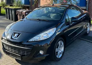 Peugeot 207 CC Premium *PDC-KLIMA-SHZ-TÜV NEU* Bild 3