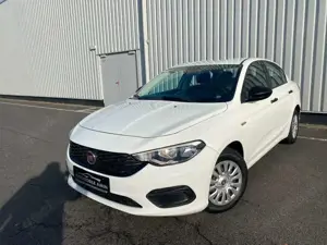 Fiat Tipo Pop sehr gepflegt