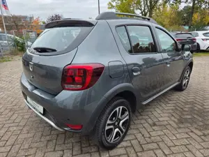 Dacia Sandero II Stepway Celebration*1 HAND*HU AU NEU* Bild 5