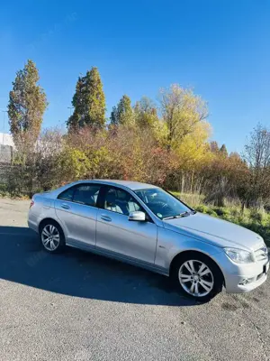 Mercedes-Benz C 180 Kompressor Automatik BlueEFFICIENCY Elegance Bild 5