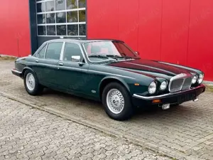 Jaguar XJ V12 Daimler, 1.Hd. org. 62500 km, 3 Jahre Garantie