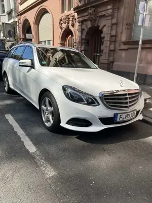 Mercedes-Benz E 350 T BlueTEC 9G-TRONIC
