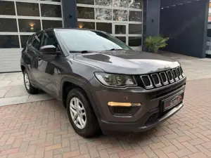 Jeep Compass Sport FWD Kamera 48tkm 8-Fach Tüv Neu Bild 3