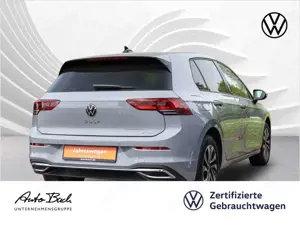 Volkswagen Golf VIII 1.5 eTSI "ACTIVE" DSG Navi LED Digital Bild 3