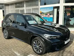 BMW X5 30d M-Sport +Akt.Tempom+AHK+Pano+HUD+RFK+HIFI