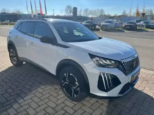 Peugeot 2008 2008 Allure Hybrid 145 +Navi+SHZ+GripCtrl.+360° Bild 2