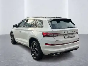 Skoda Kodiaq 2.0 RS TSI DSG 4x4 AHK Kamera Pano Bild 3