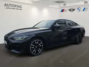 BMW M4 40i xDrive MSportPro*Glasdach*AHK*DrivAssProf*Park