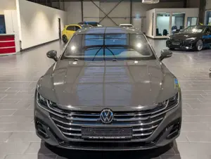 Volkswagen Arteon Shooting Brake 2.0 TDI SCR DSG R-Line Bild 3