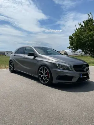 Mercedes-Benz A 45 AMG 4Matic Speedshift 7G-DCT Bild 3