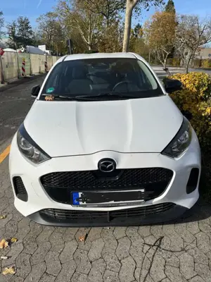 Mazda 2 2 Hybrid 1.5 VVT-i 116 CVT CENTRE-LINE Bild 2