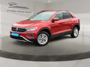 Volkswagen T-Roc 1.5 TSI DSG Life ACC LED Navi Standh. PDC Bild 2