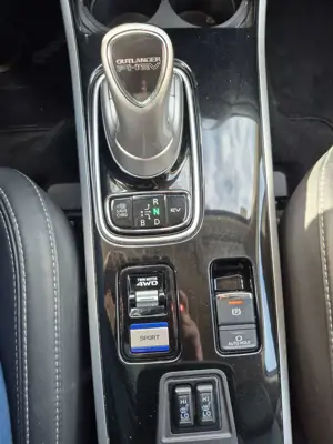 Mitsubishi Outlander Bild 3