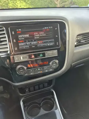 Mitsubishi Outlander Bild 2