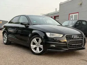 Audi A3 Limousine-Xenon-Navi-Sportsitze-PDC-Alu Bild 4