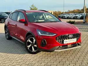 Ford Focus Lim. Active 1.0 EcoBoost 1. Hand ! Bild 2