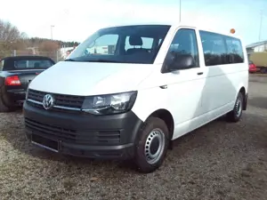 Volkswagen T6 Transporter Kombi lang 1.Hand 9.Sitzer Klima