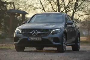 Mercedes-Benz GLC 250 d Coupe 4Matic 9G-TRONIC AMG Line Bild 3