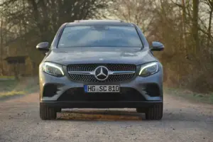 Mercedes-Benz GLC 250 d Coupe 4Matic 9G-TRONIC AMG Line Bild 2