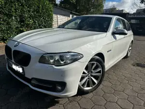 BMW 520 520d Touring Aut. TÜV 12/26 / AHK
