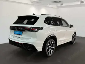 Volkswagen Tiguan 2.0 TDI R-Line 4Motioln DSG AHK Navi Bild 5