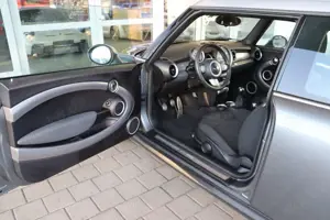 MINI Cooper S 2.Hand/voll Scheckheft/Steuerkette neu Bild 3
