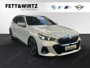 BMW 530 e Touring M Sport|AHK|Pano|Harman/Kardon