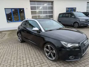 Audi A1 ambition 1,6TDI S-Line, Alu 18",3-trg Bild 4