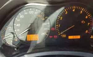 Toyota Avensis Avensis 1.8 VVT-i Bild 2