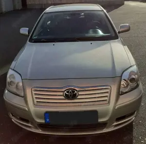 Toyota Avensis Avensis 1.8 VVT-i Bild 3