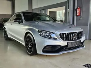 Mercedes-Benz C 63 AMG C 63 S AMG Performance Sitze/Auspuff+Pano+Night
