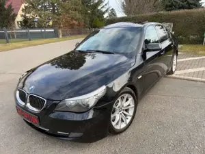 BMW 550 i Limousine/ Head- Up/ Soft- Close/ Glasdach