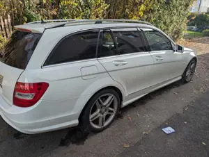 Mercedes-Benz C 220 T CDI - TÜV Neu - AMG Paket Bild 3