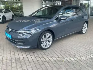 Volkswagen Golf 1.5 eTSI OPF 110kW DSG Edition 50 Bild 2