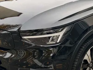Volvo XC40 Core Recharge Pure Electric 2WD Bild 5