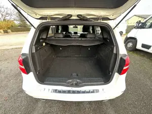 Mercedes-Benz B 200 CDI Motorschaden Bild 5